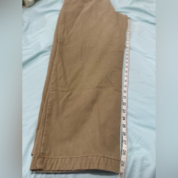 LL Bean Men’s Sz: 40x32 Comfort Waist Khaki Tan Pants Fleece Lined. 100% Cotton. - Picture 3 of 12